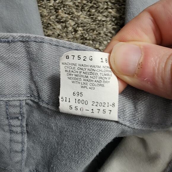Vintage Levi's 550 Jeans 34x32 Gray USA Made Relaxed Fit Tapered Leg 10/00 Tag - Picture 5 of 9